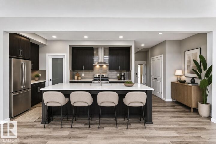 Property Photo: 313 Devonshire Drive AB T8B 0G9