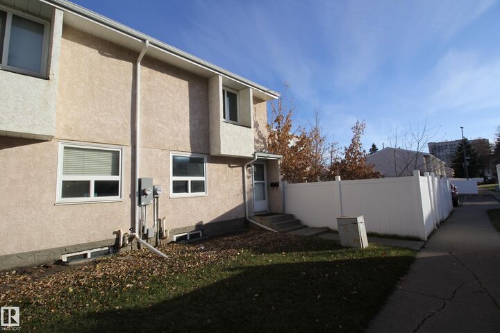 Property Photo:  54 Lakewood Village NW  AB T6K 2B3 