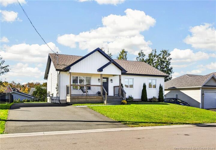 Property Photo:  9 Marc Court  NB E4P 0E9 
