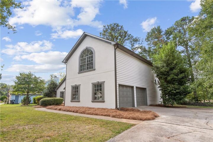 Property Photo:  5500 Arrowind Road NW  GA 30047 