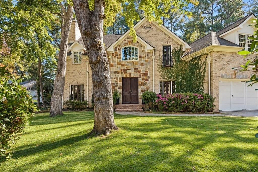 Property Photo:  3335 Mathieson Drive NE  GA 30305 