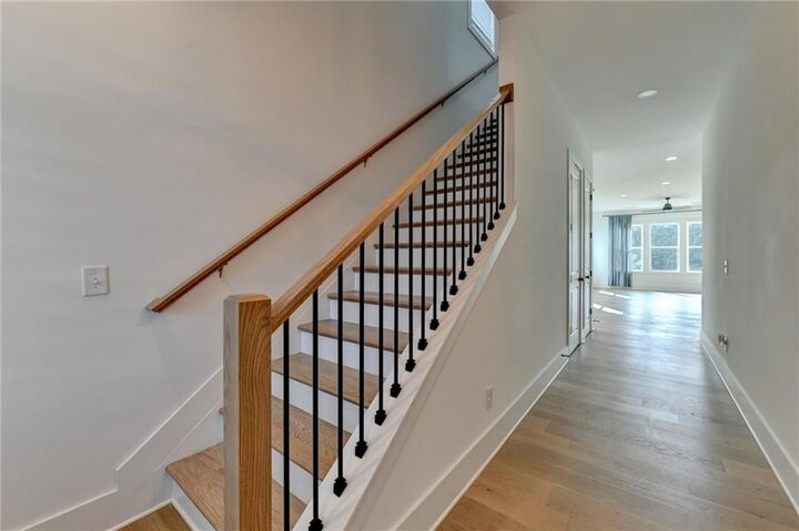 Property Photo:  1205 Westshore Drive  GA 30041 
