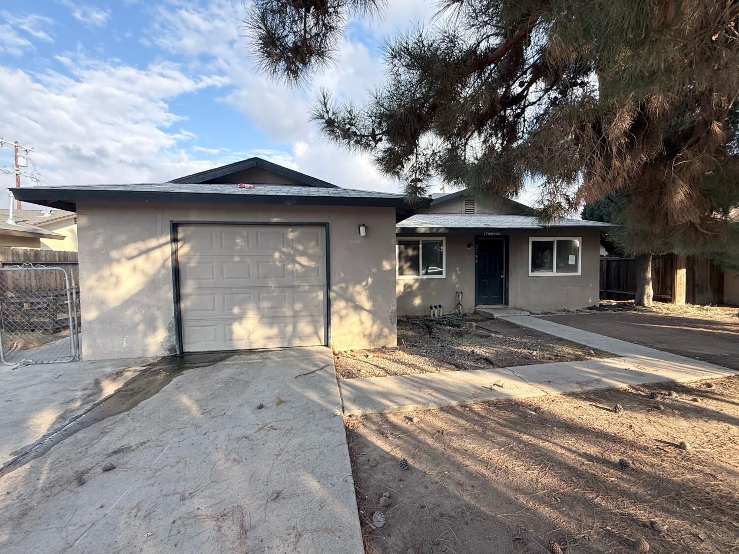 Property Photo:  3348 N Purdue Avenue  CA 93727 