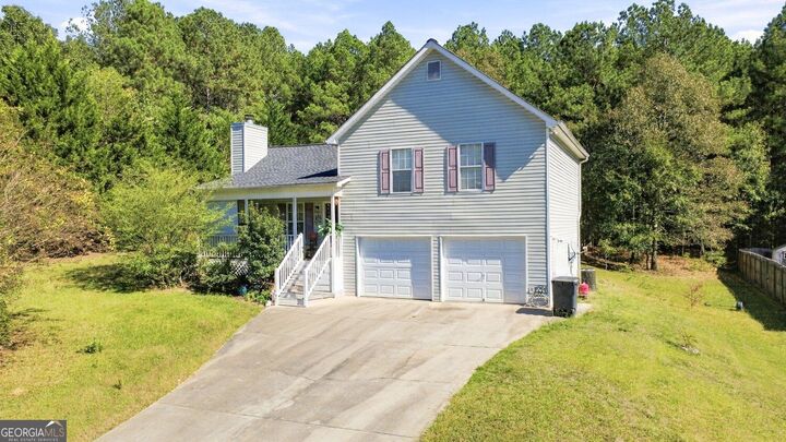 Property Photo:  8 Talon Court NE  GA 30145 