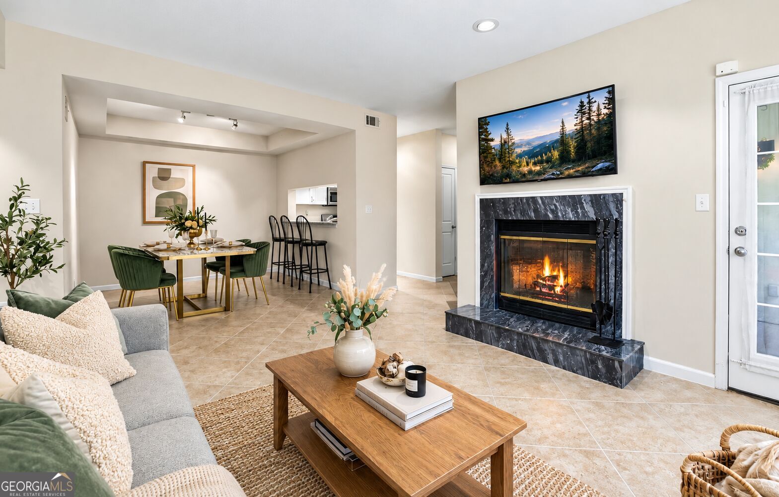 Property Photo: 240 Renaissance Parkway NE 211 GA 30308