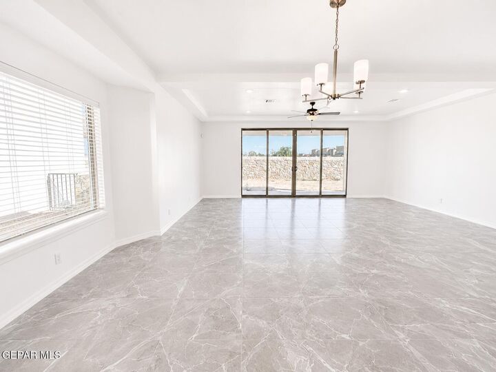 Property Photo: 902 Andrew Arroyos TX 79927