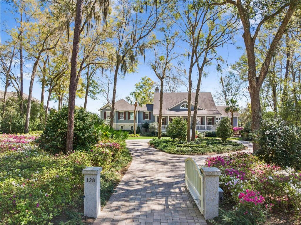 Property Photo: 128 Hampton Point Drive GA 31522