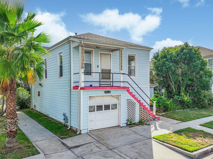 Property Photo:  1102 9th Street  TX 77550 