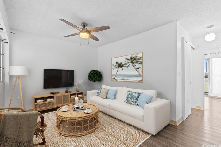 Property Photo:  1620 Keeaumoku Street 404  HI 96822 