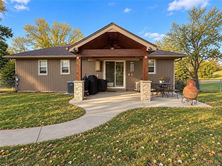Property Photo: 103 W Siegfried Road MO 64070
