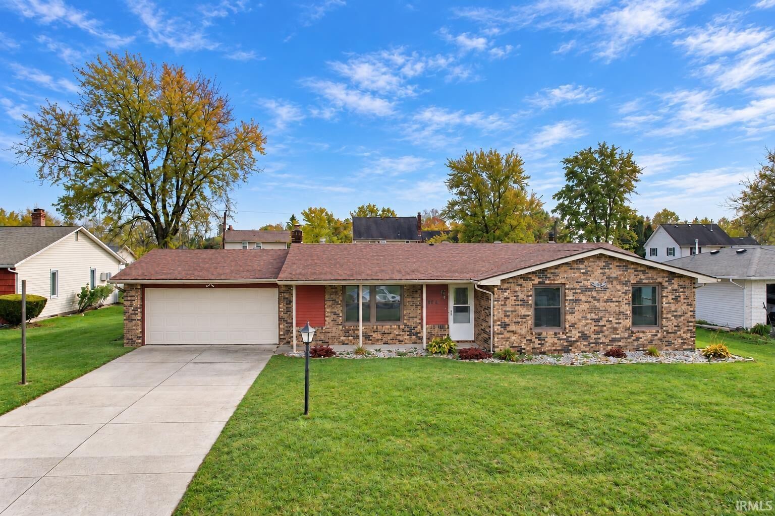 Property Photo:  4424 Sanford Lane  IN 46816-2292 