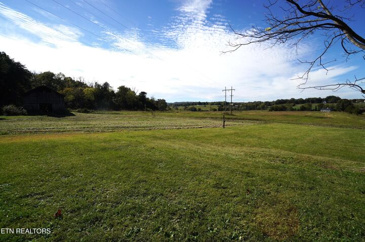 Property Photo: 911 Brotherton Rd TN 37760