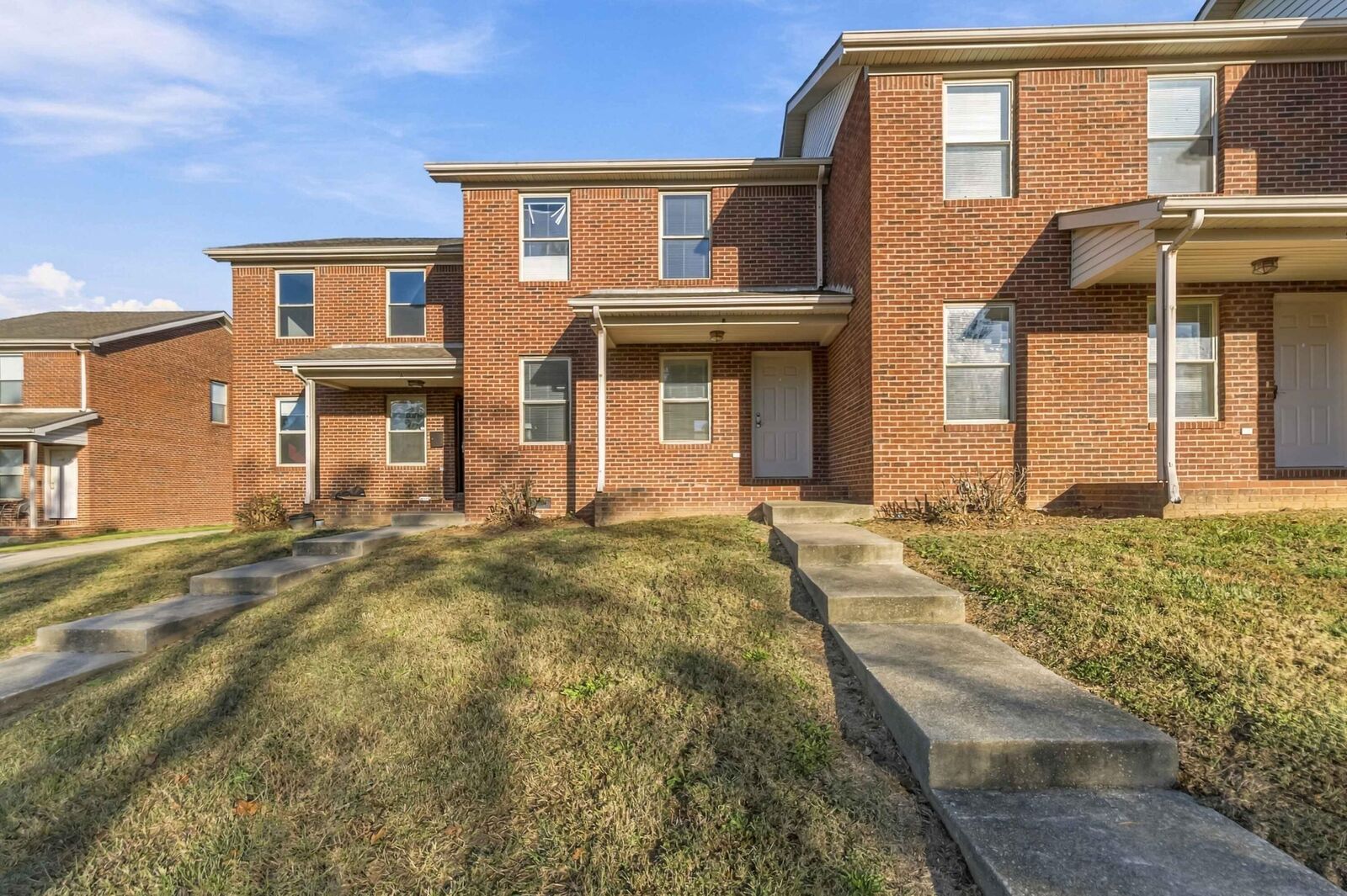 Property Photo:  502 Tecumseh Trail E  KY 40383 