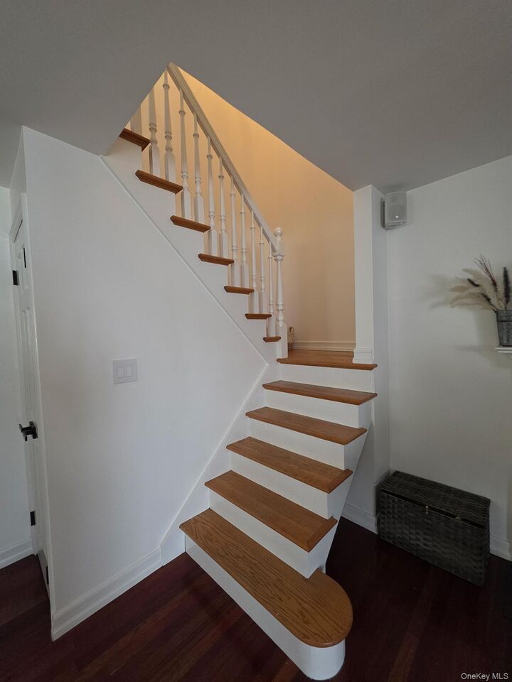 Property Photo:  14 W 5th Road  NY 11693 