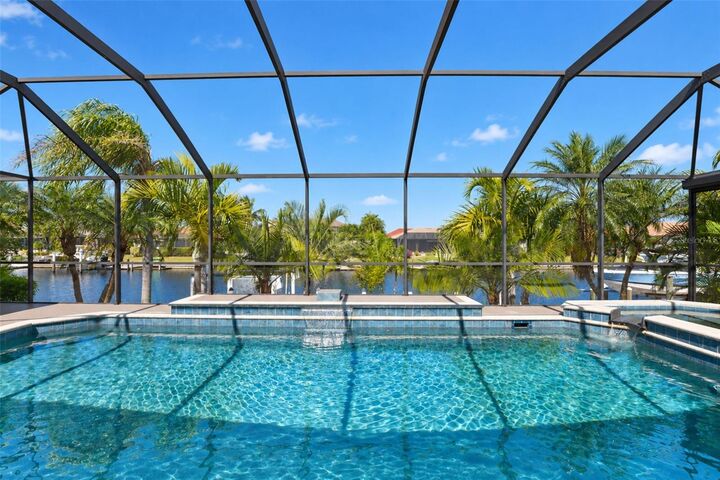Property Photo:  718 Antalya Court  FL 33950 