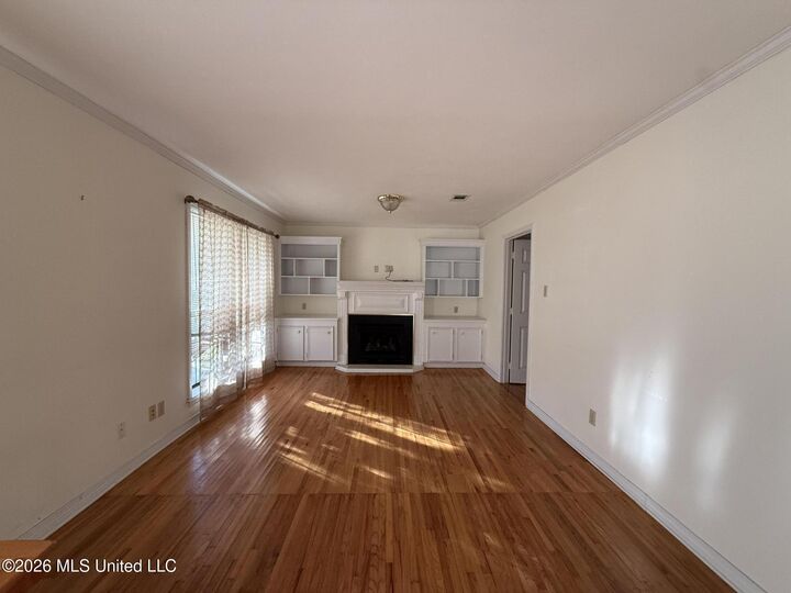 Property Photo: 303 N Main Street MS 39119