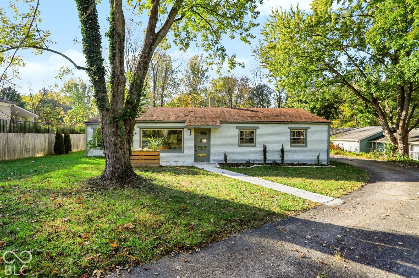 Property Photo:  3209 E Loretta Drive  IN 46227 