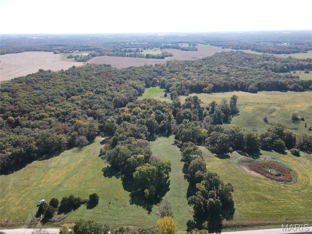Property Photo: 40 Marion County Road 204 MO 63456