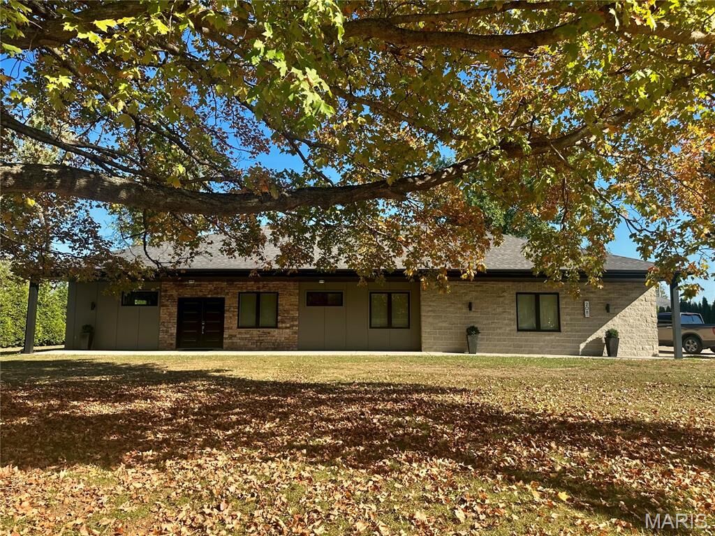 Property Photo: 208 N State Street MO 63601