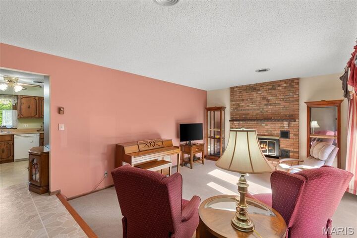 Property Photo: 1115 E 1st Street MO 63090