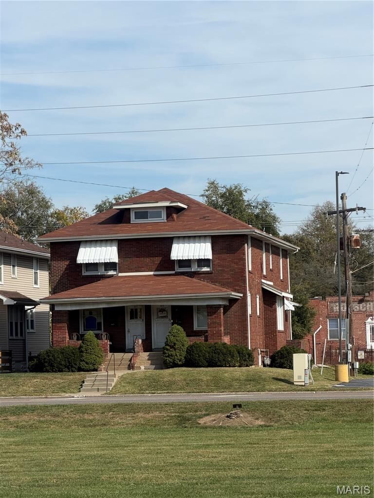 Property Photo:  2415 W Main Street  IL 62226 