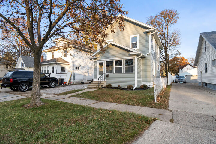 Property Photo:  317 Orange Street  MI 49202 