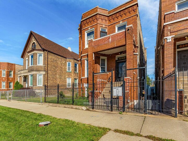 Property Photo:  6243 S Wood Street  IL 60636 