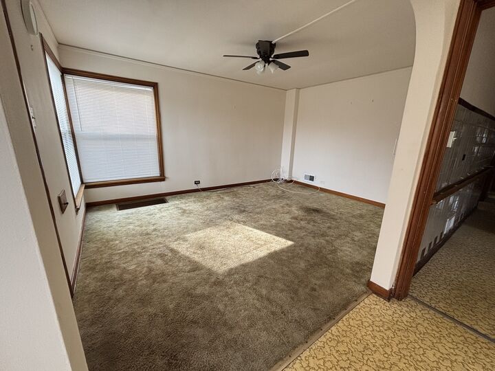 Property Photo: 5036 S La Crosse Avenue IL 60638