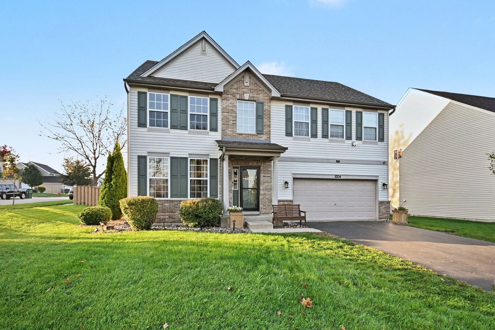 Property Photo:  8204 Wild Rose Trail  IL 60431 