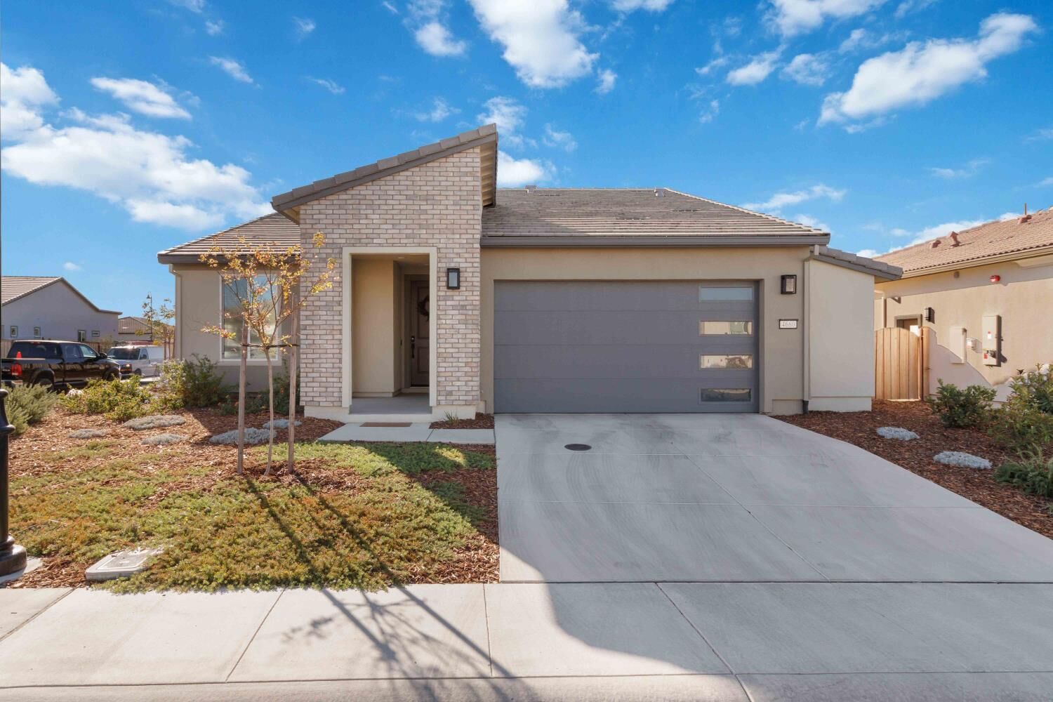 Property Photo:  4660 Club Vista Way  CA 95648 