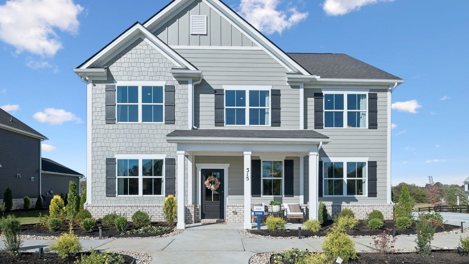 Property Photo: 271 Harvest Point Blvd TN 37174