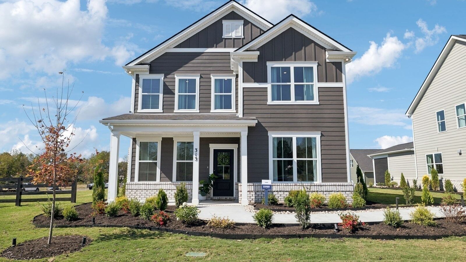 Property Photo: 273 Harvest Point Blvd TN 37174