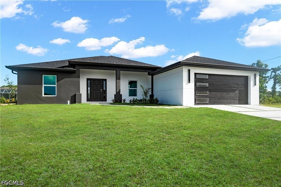 Property Photo: 335 NE 31st Street FL 33909