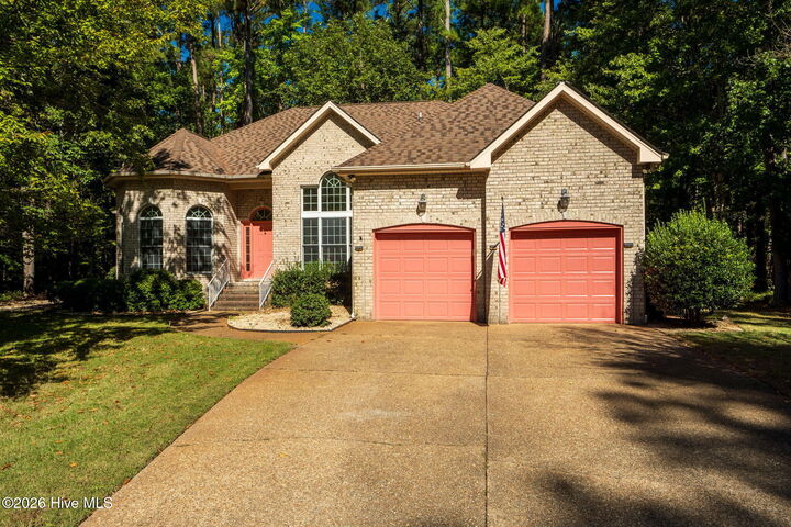 Property Photo:  108 Neuse Circle  NC 27944 
