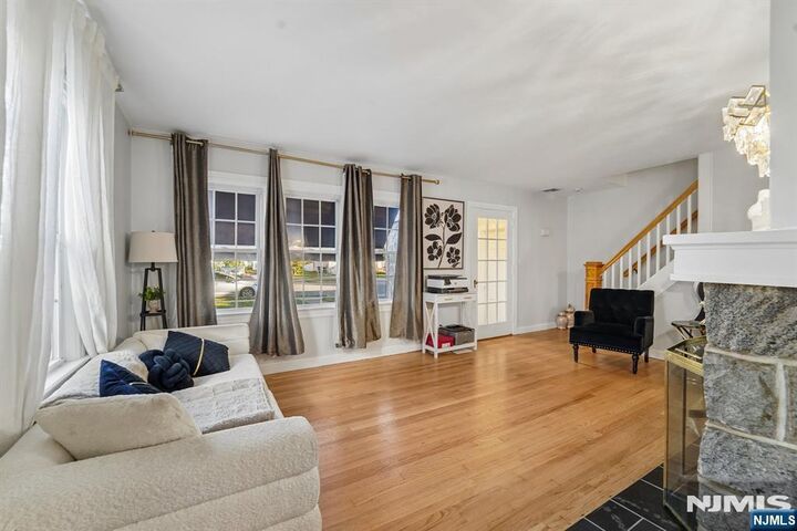 Property Photo:  822 Ramapo Avenue  NJ 07442 