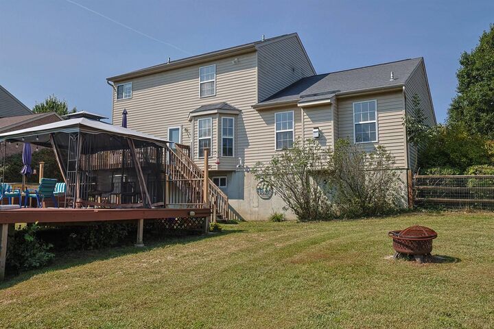 Property Photo:  11204 McKays Court  KY 41094 