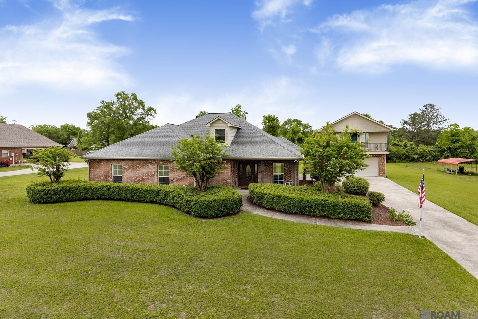 Property Photo: 20357 Gleber Dr LA 70446