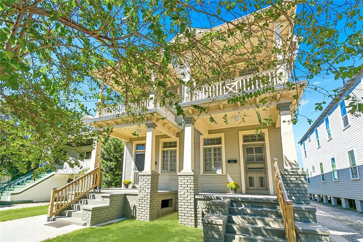Property Photo: 2216 Broadway Street LA 70118