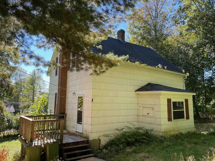 Property Photo:  74 Ross Street  NS B0K 1H0 