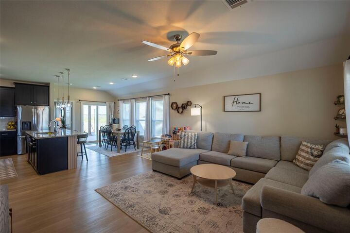 Property Photo:  110 Aquilla Way E  TX 76645 