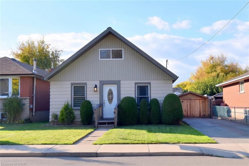 Property Photo: 161 Julian Avenue ON L8H 5R8