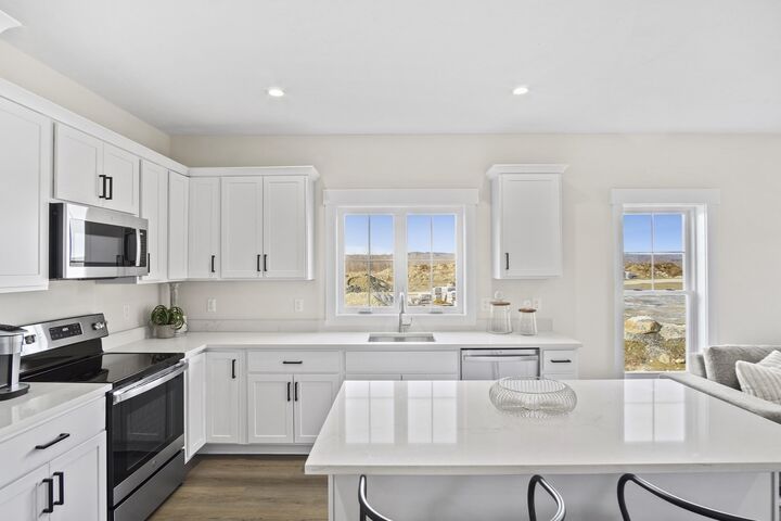 Property Photo:  25 Salisbury Hill Blvd. 94  MA 01609 