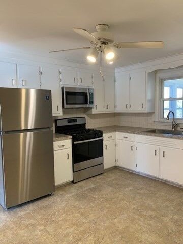 Property Photo:  107 Salisbury St. 107  MA 01826 