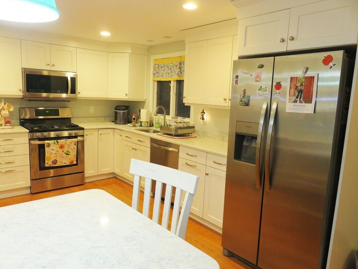 Property Photo:  168 Liberty Square Rd  MA 01719 