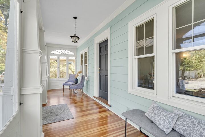 Property Photo:  18 Middle  MA 02421 