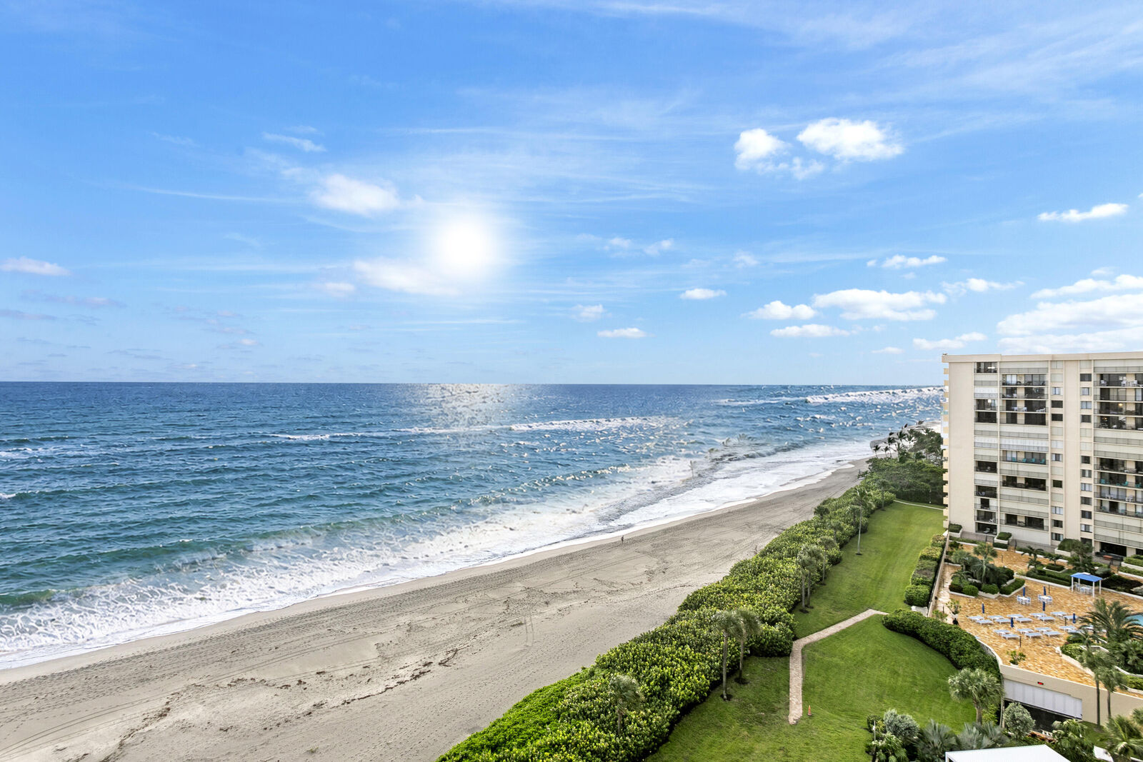 Property Photo:  200 Ocean Trail Way 1209  FL 33477 