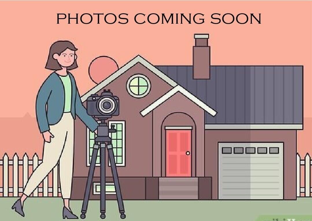 Property Photo: 6245 Celadon Court FL 33418