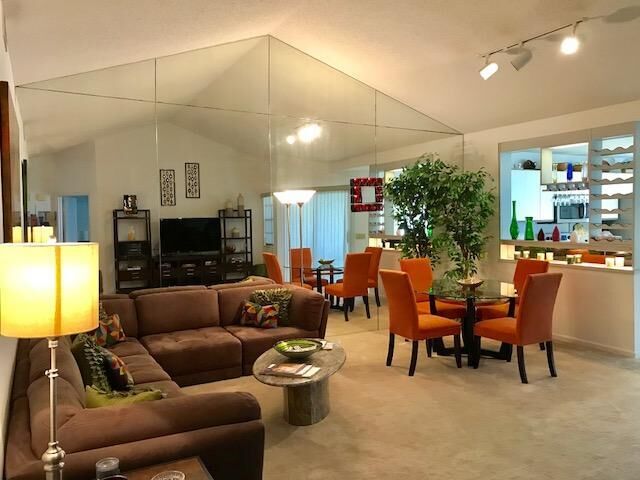 Property Photo:  6593 Via Regina  FL 33433 