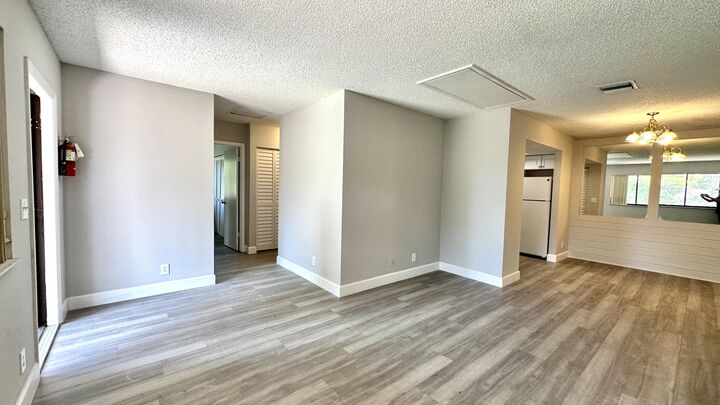 Property Photo: 3120 Collin Drive Unit D FL 33406