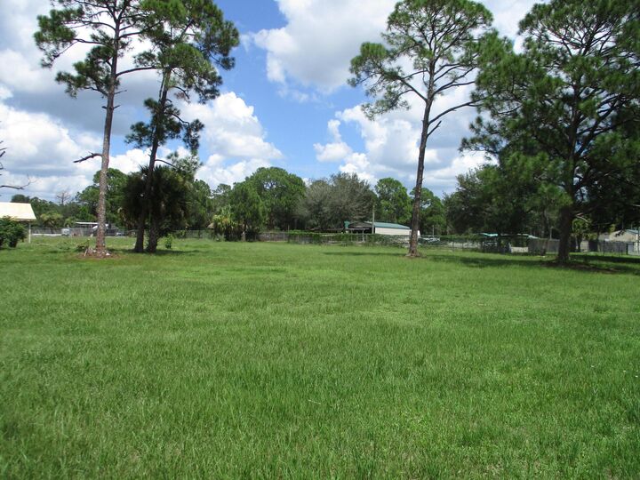 Property Photo:  481 Camino Real Boulevard  FL 33440 